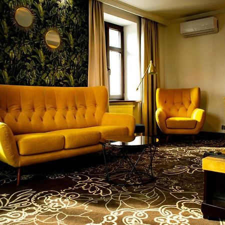 Hotel Pruski Orneta Bagian luar foto