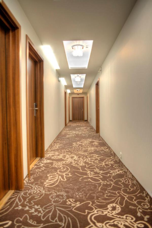 Hotel Pruski Orneta Bagian luar foto
