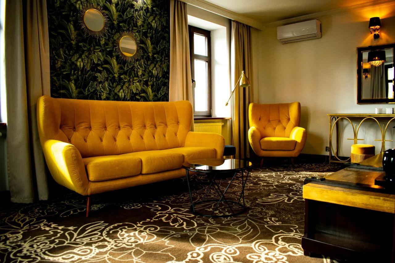 Hotel Pruski Orneta Bagian luar foto