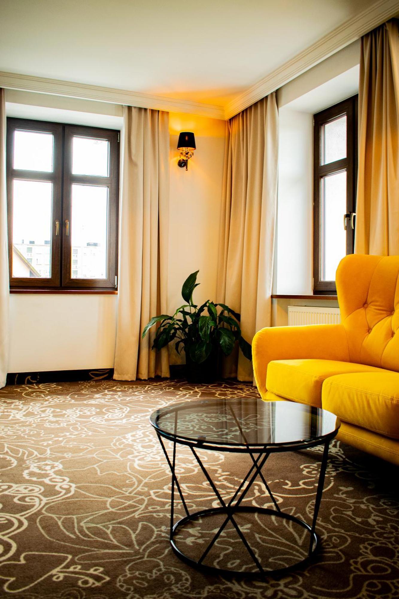 Hotel Pruski Orneta Bagian luar foto