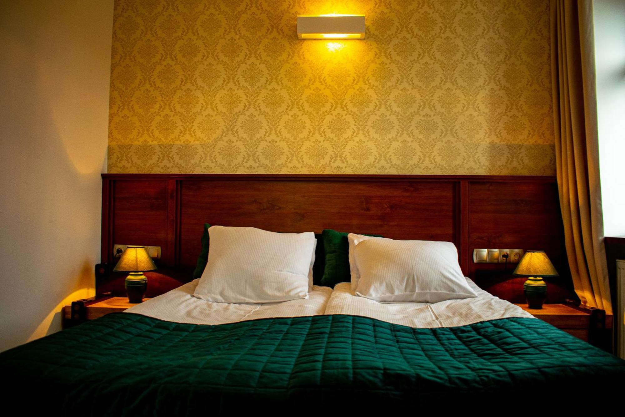 Hotel Pruski Orneta Bagian luar foto